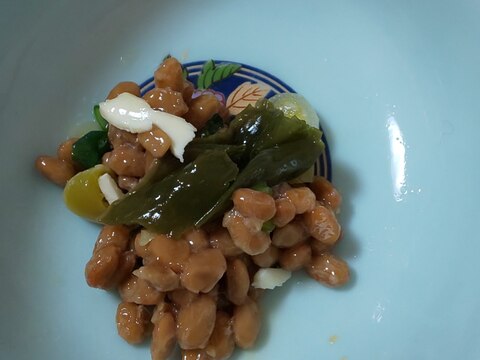 納豆☆わかめ☆チーズ☆ぎんなん和え(*^-^*)